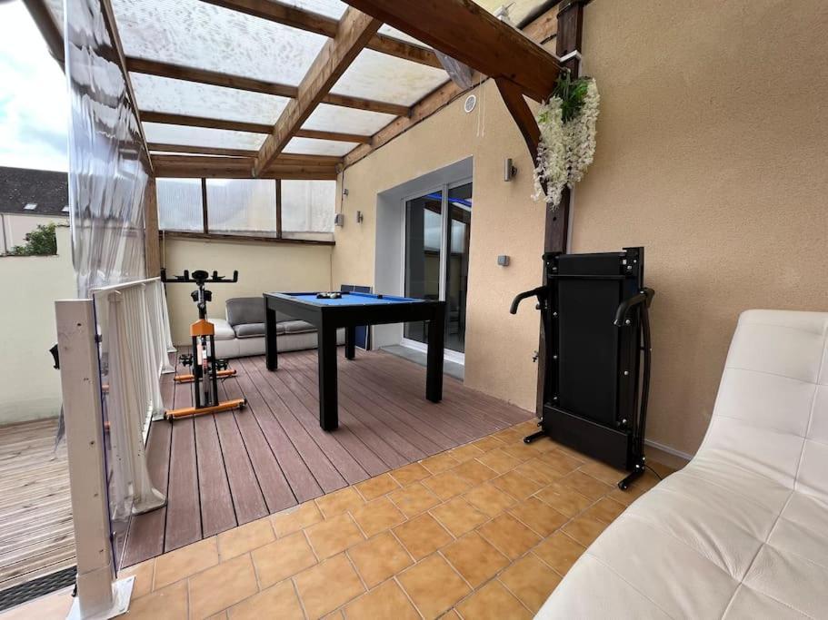 Kings Villa Near Disneyland Reserved Only For Family With Kids Saint-Germain-sur-Morin Eksteriør billede